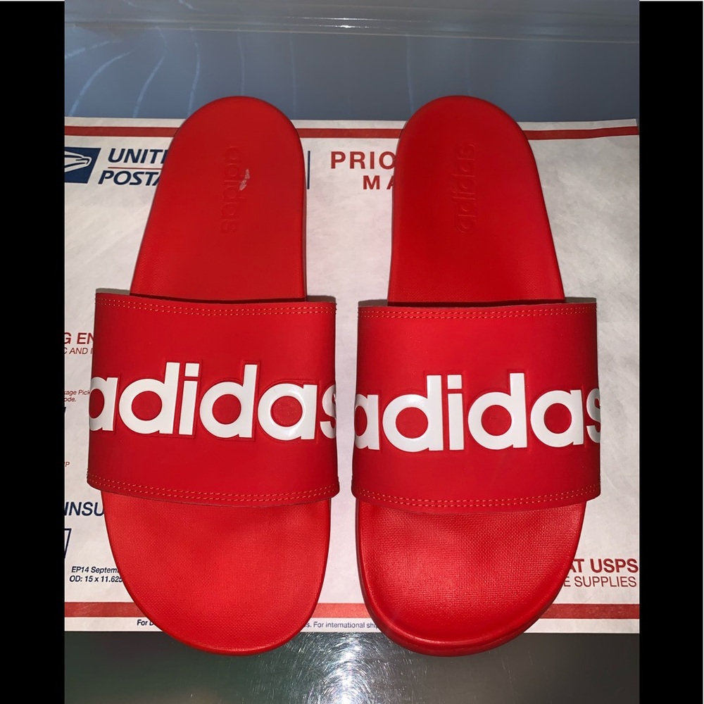 Adidas Men’s Adilette Comfort (meaning softer, not the shower) Slide Sz 11 NWOT